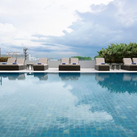Hotel Citadines Uplands Kuching Esterno foto