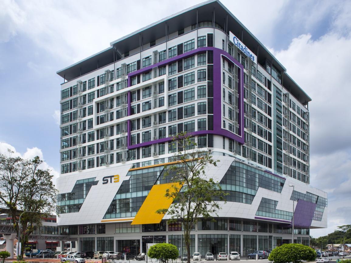 Hotel Citadines Uplands Kuching Esterno foto